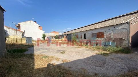 Foto 2 von Fabrikhallen zum Verkauf in Esquivias, Toledo