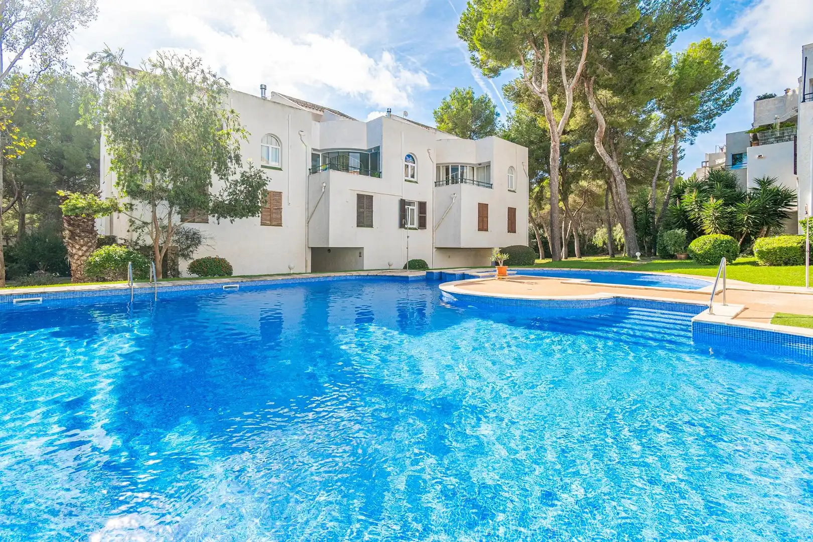 Piscina de Dúplex en venda en Calvià amb Aire condicionat, Calefacció i Jardí privat