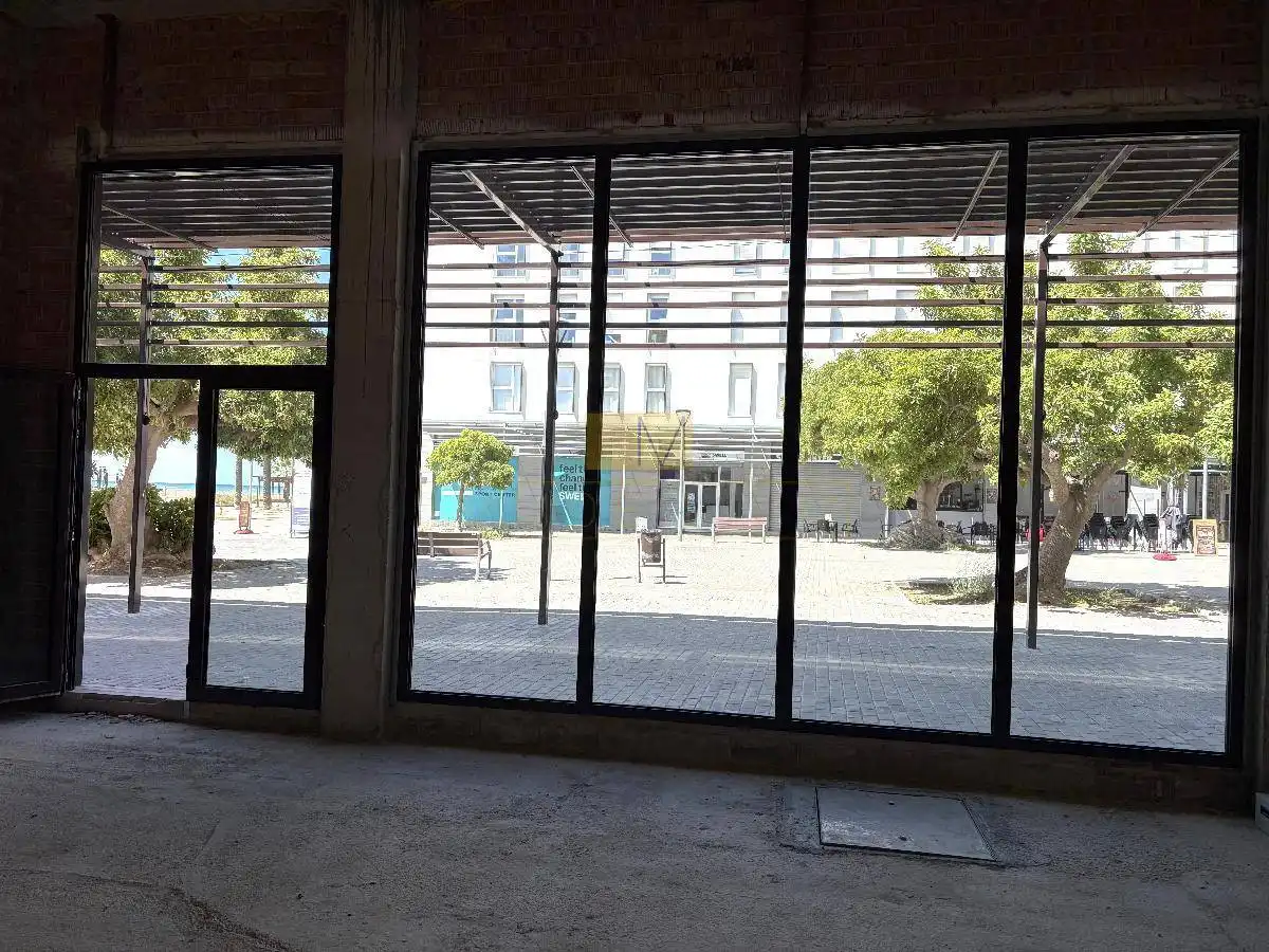 Local comercial en alquiler en Les Salines - Pla de Sant Pere, imagen 4