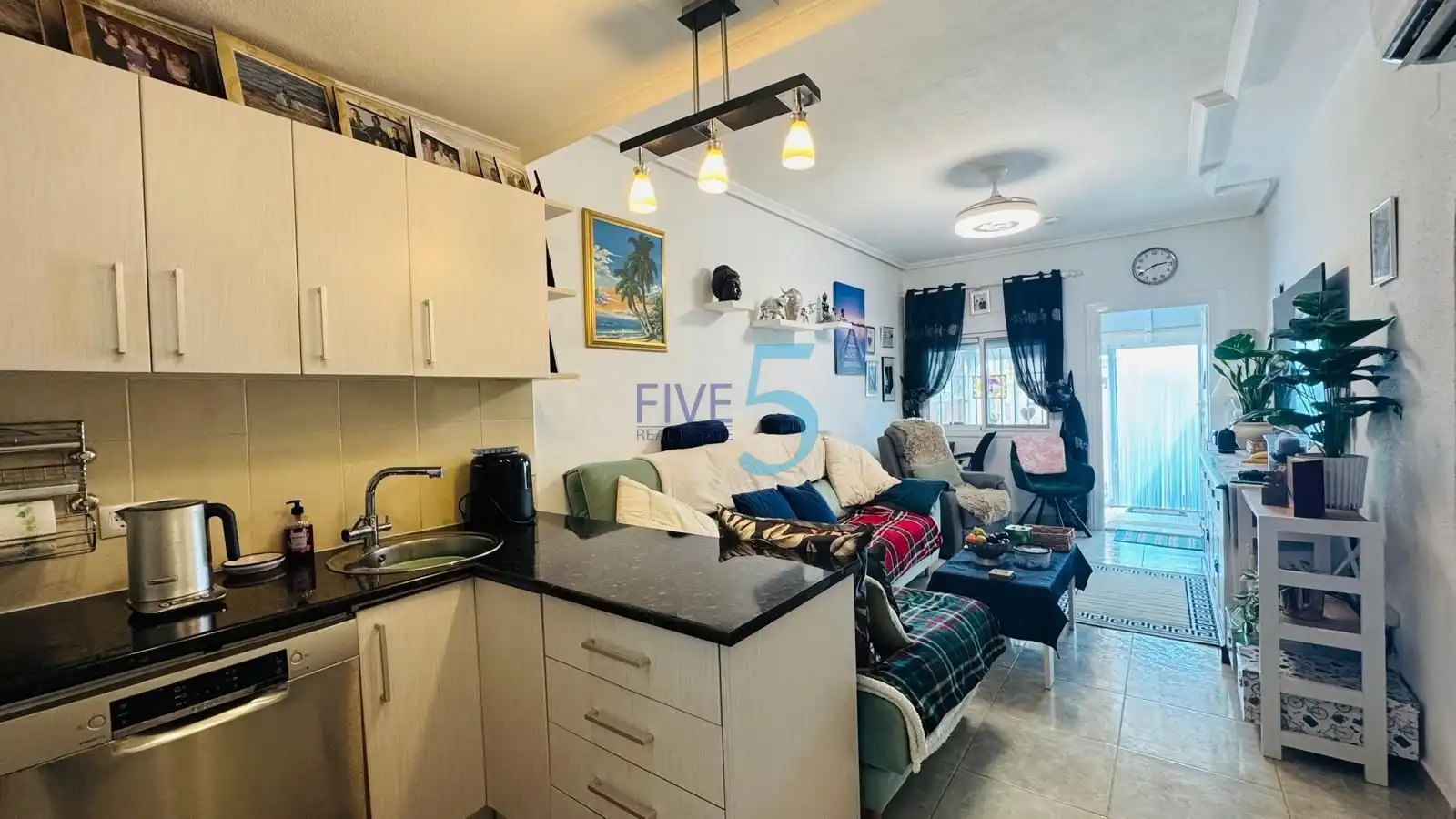 Bungalow con piscina en venta en Orihuela Costa, imagen 5