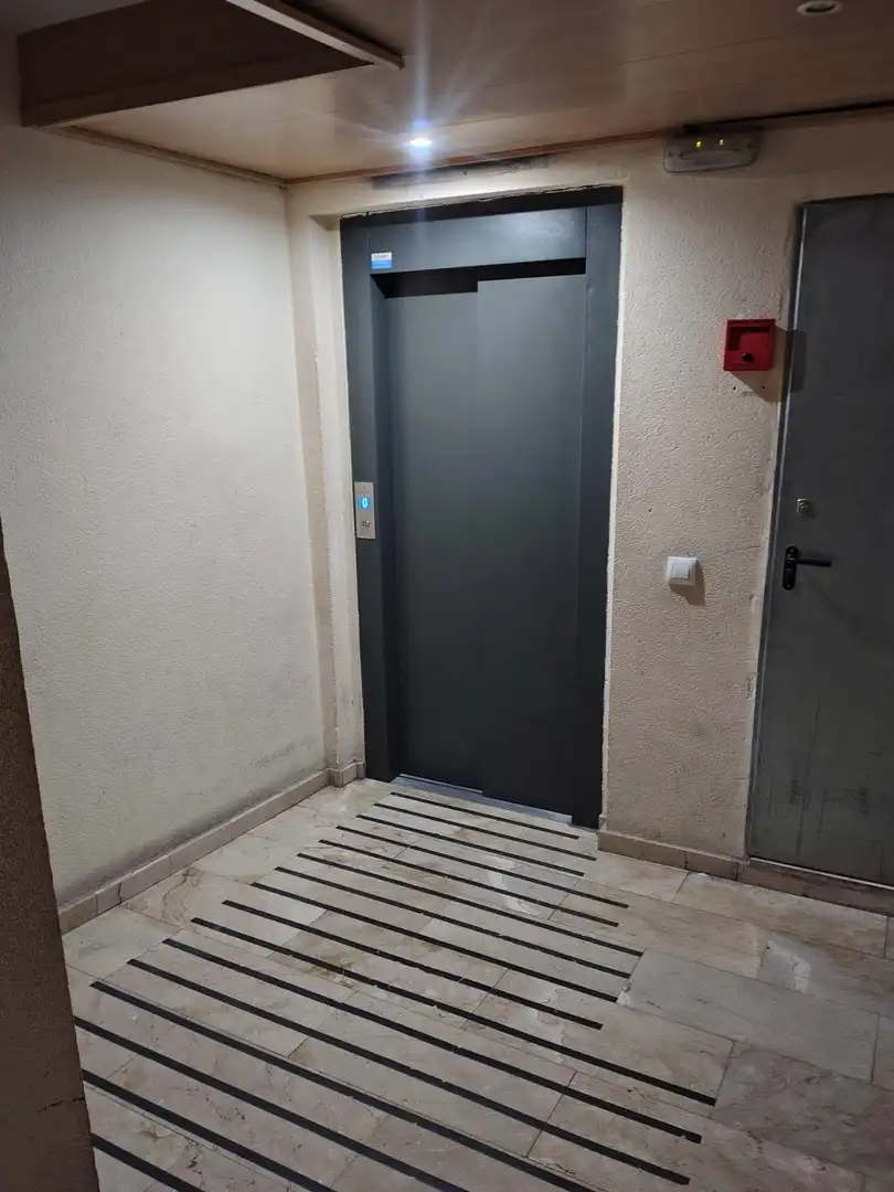 Piso en venta en Sant Llorenç Savall, Barcelona