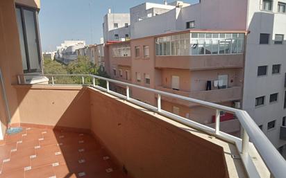 Exterior view of Flat for sale in  Cádiz Capital  with Terrace