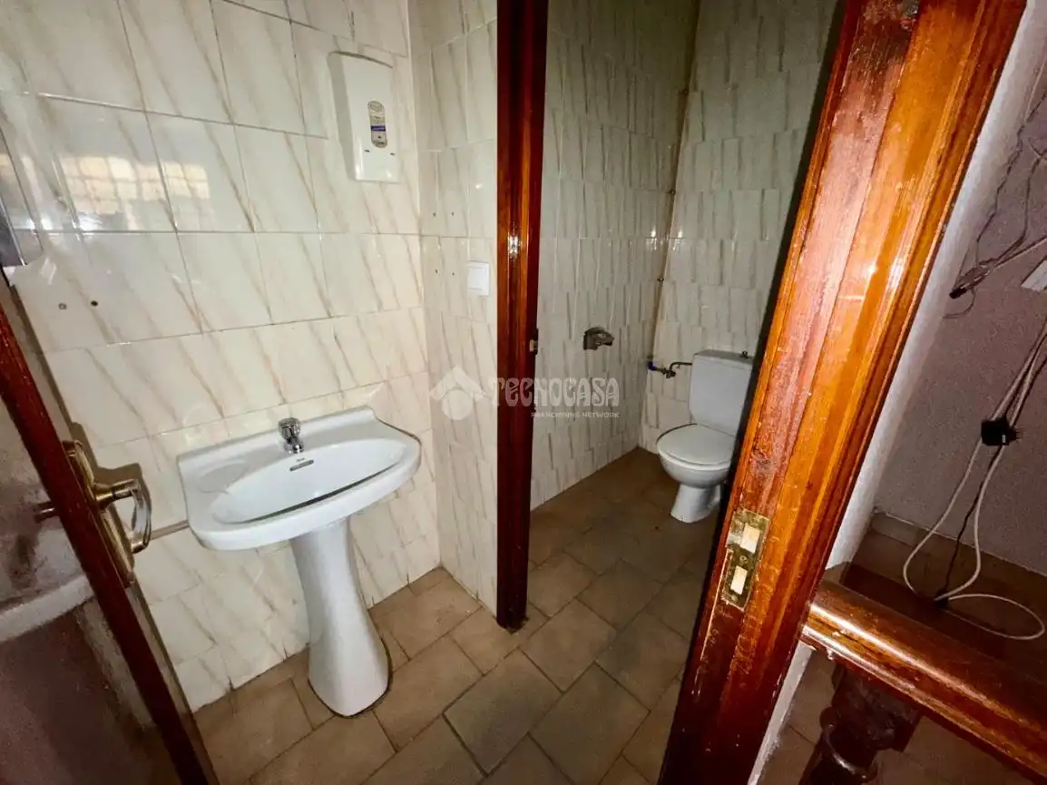 Business premises to rent in C. Batalla de Clavijo, imagen 12