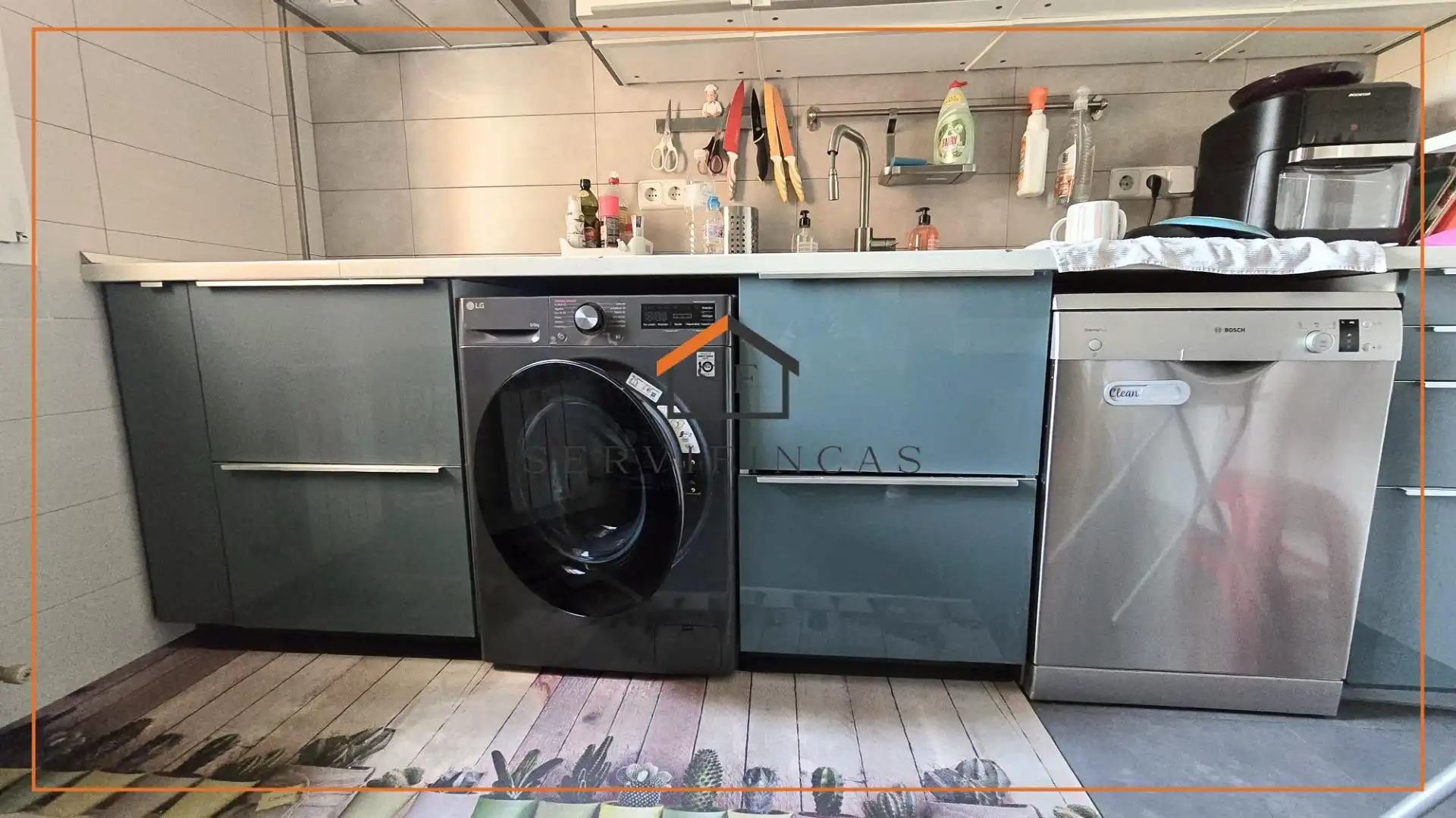 Cocina de Dúplex en venta en Madrid con Aire acondicionado, Trastero y Amueblado