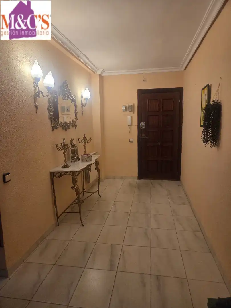 Flat for sale in PAU 2-600