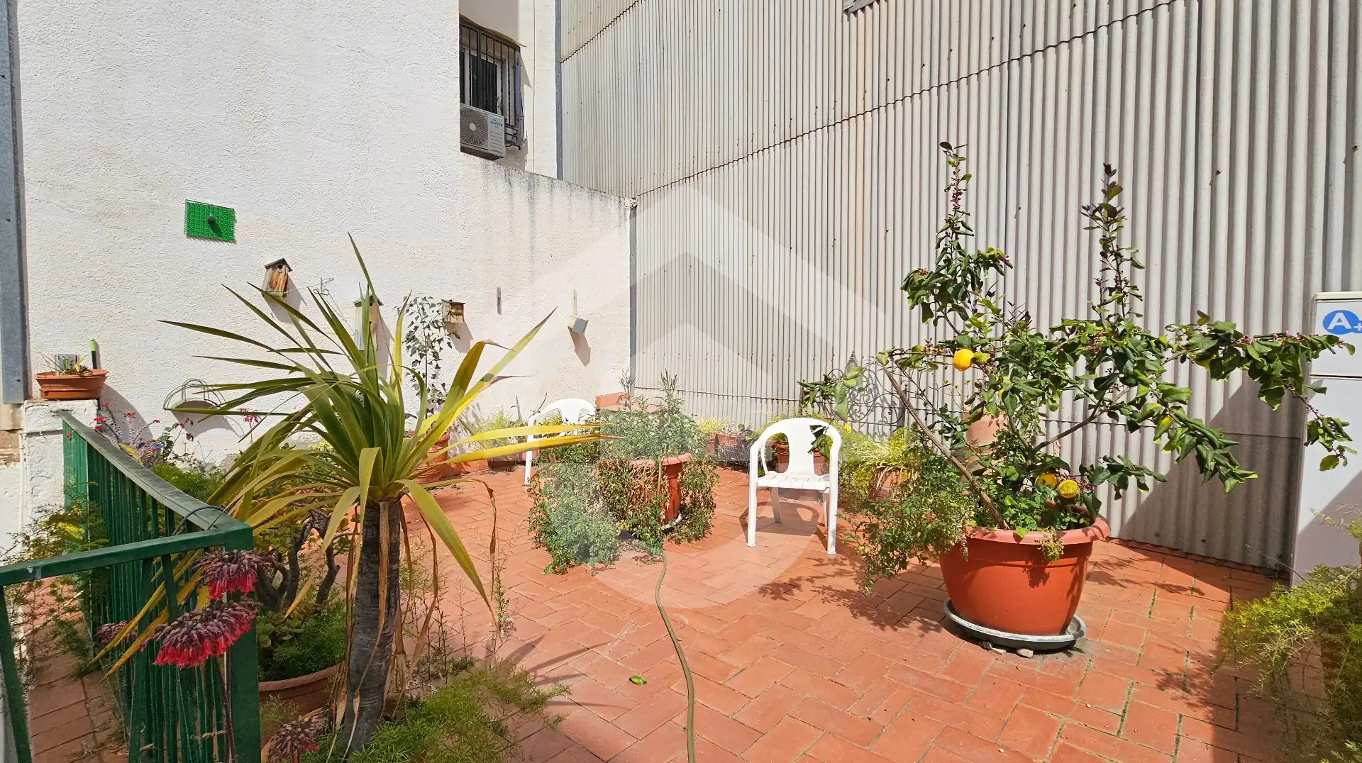 Terrace of Houses for sale in  Barcelona Capital  with Terrace and Furnished