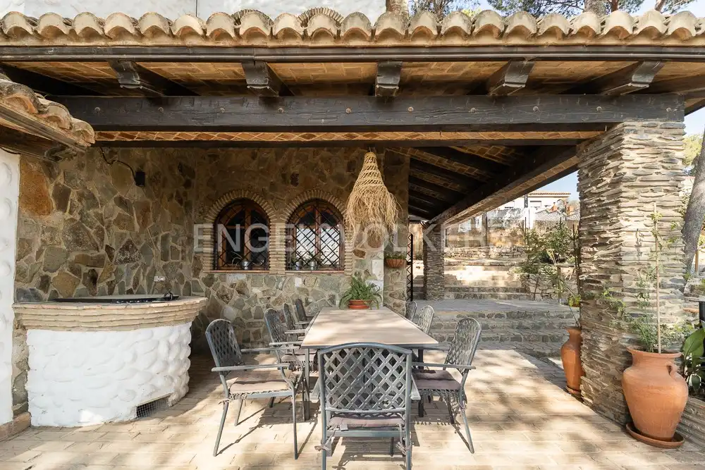 Terraza de Casa o chalet de alquiler en Manises con Aire acondicionado, Calefacción y Jardín privado