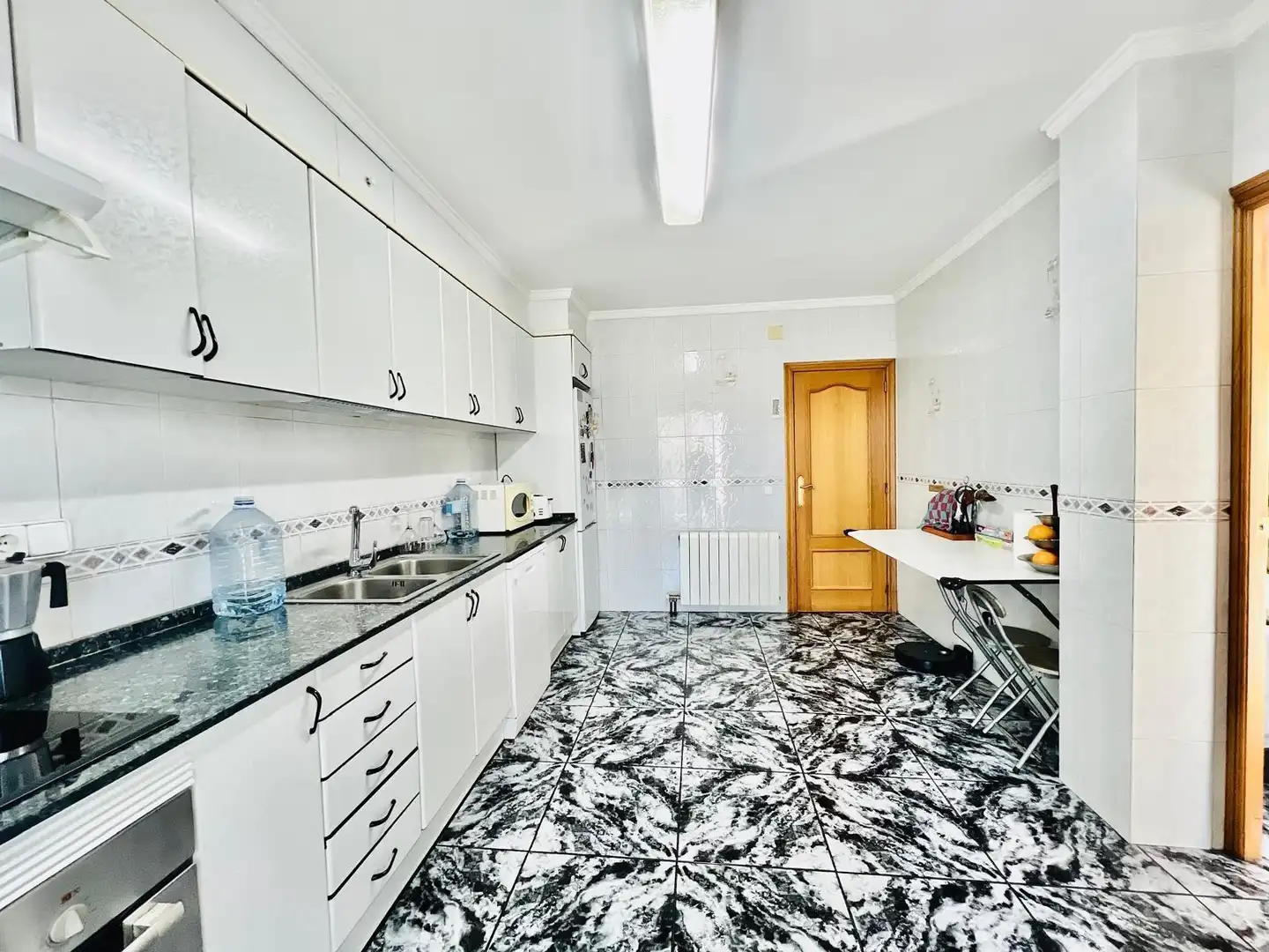 Cocina de Casa adosada en venta en Valls con Aire acondicionado, Calefacción y Jardín privado