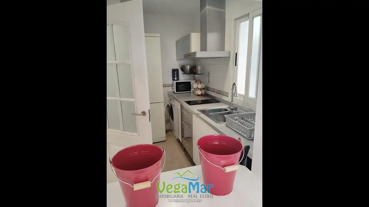 Flat for rent in La Herradura centro