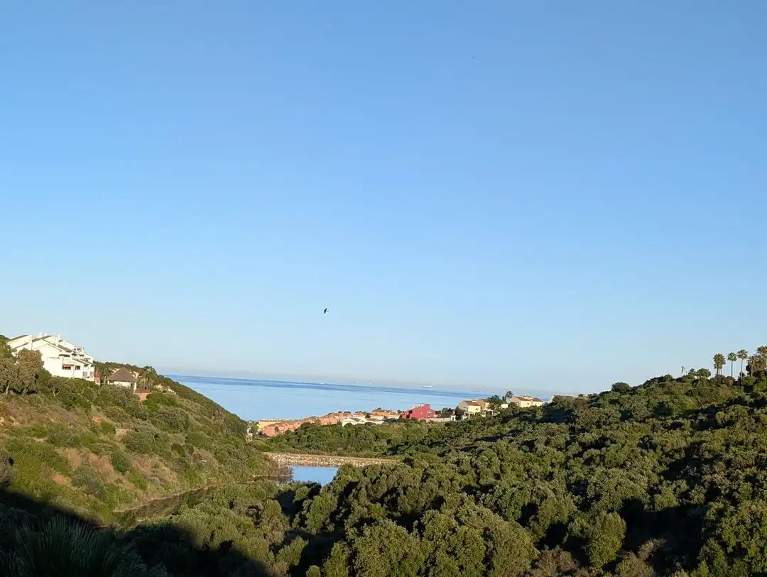 Vista exterior de Pis de lloguer en La Alcaidesa amb Aire condicionat, Calefacció i Terrassa