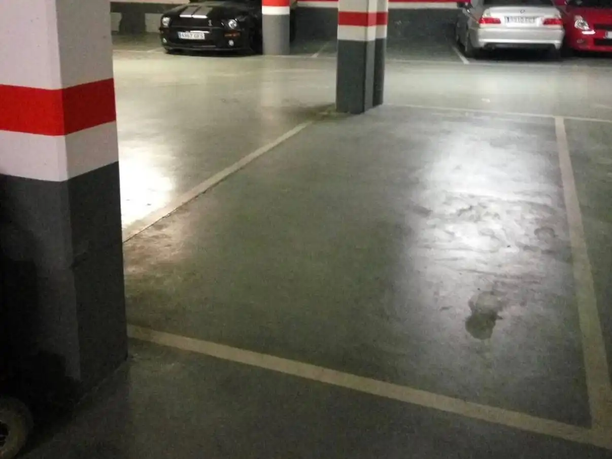 Parkplatz von Garage zum Verkauf in Molins de Rei