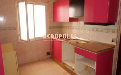 Kitchen of Flat for sale in León Capital 