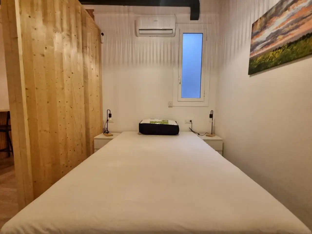 Lofts for rent in Calle Benavent, La Maternitat i Sant Ramon