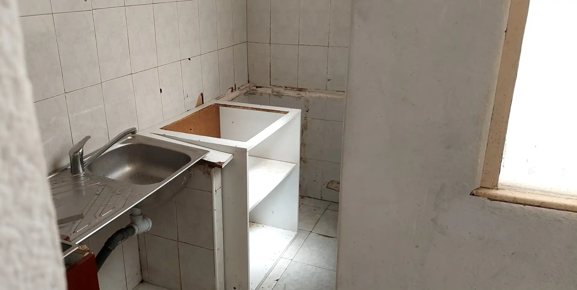 Bany de Pis en venda en Riba-roja de Túria