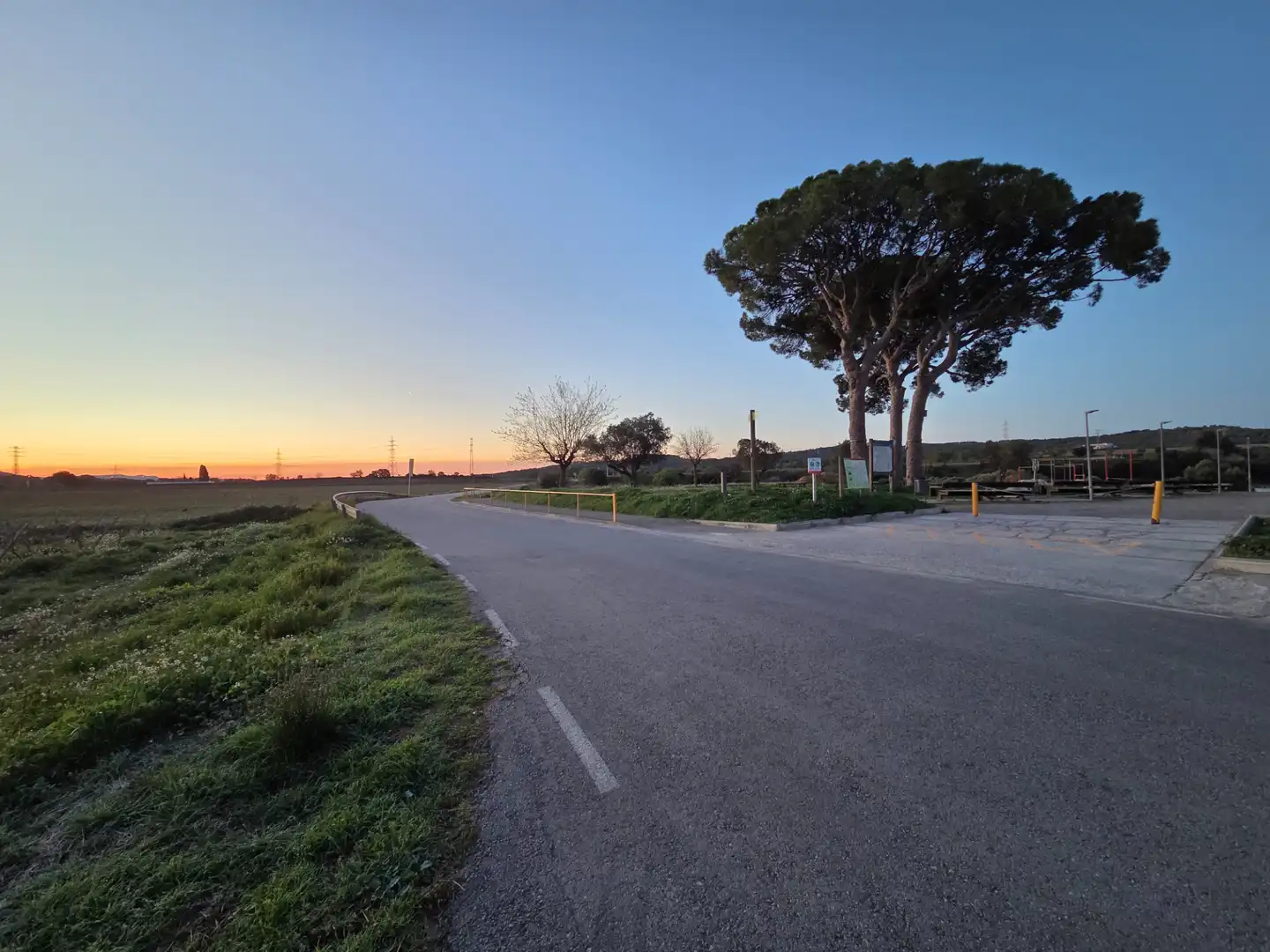 Vista exterior de Piso en venta en Olèrdola con Aire acondicionado, Calefacción y Horno