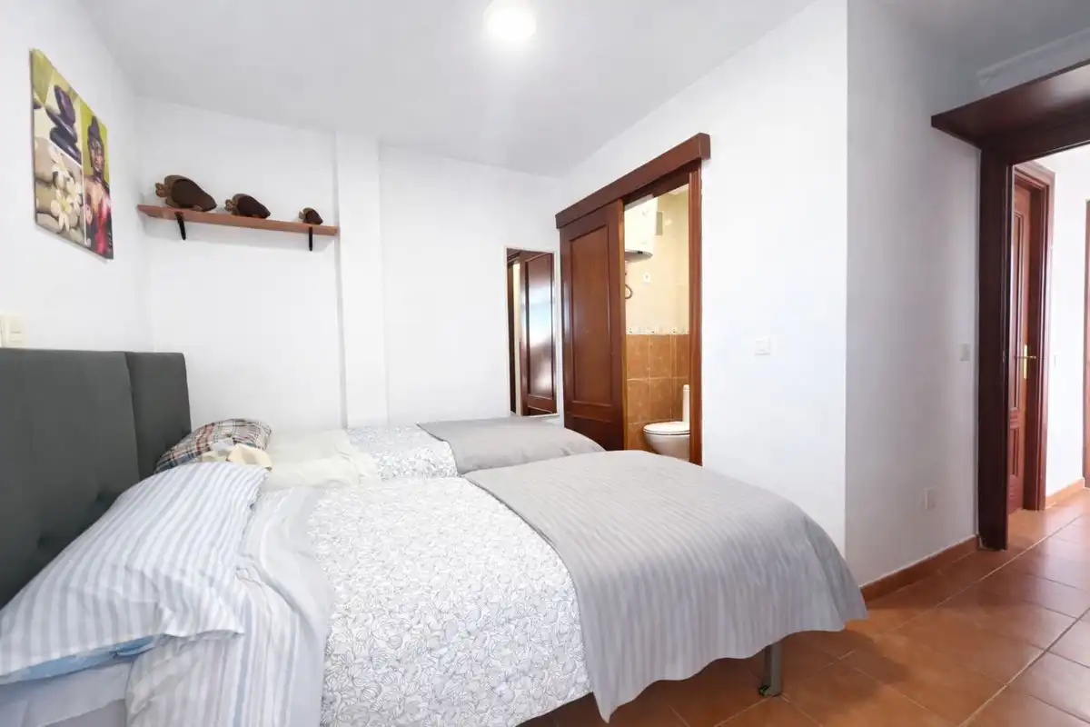 Apartamento con ascensor en venta en Puerto Marina, imagen 18