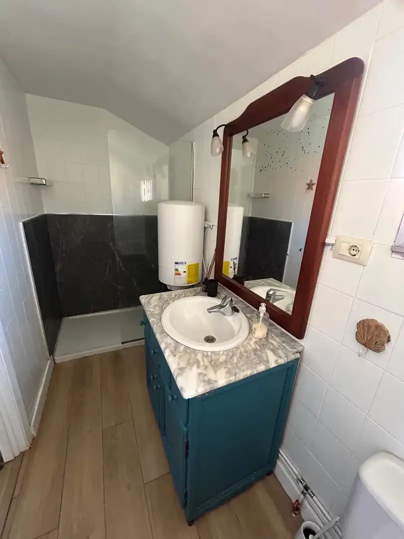 Bathroom of Ground floor for sale in Corrubedo