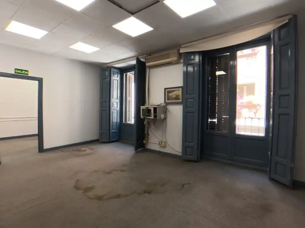 Wohnung zum Verkauf in Calle Cervantes, Cortes - Huertas