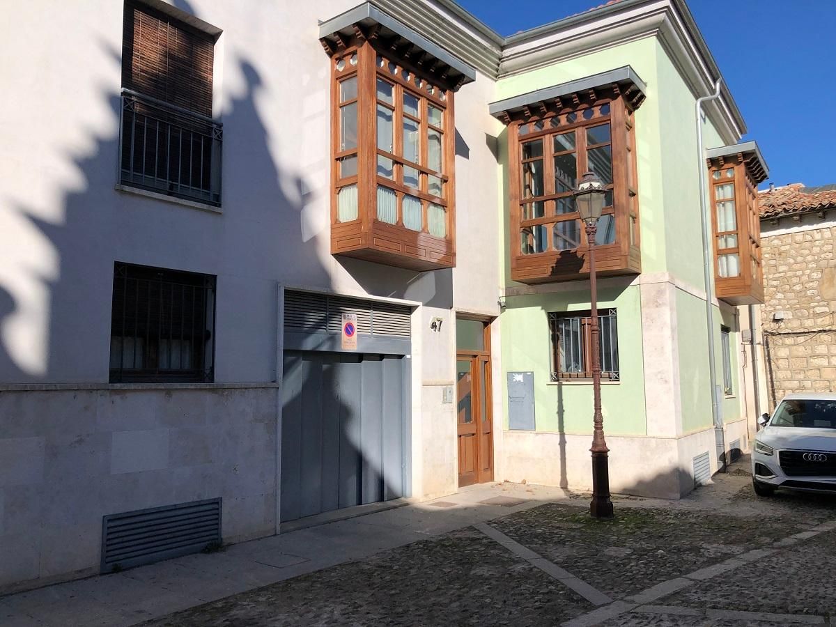 Exterior view of Garage for sale in Burgos Capital
