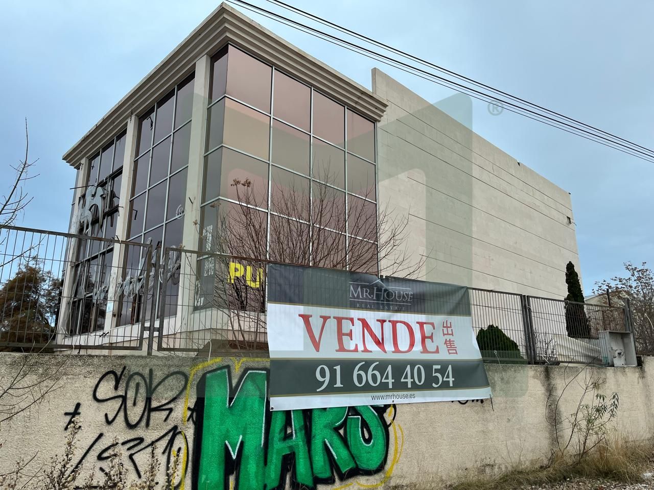 Exterior view of Building for sale in Griñón