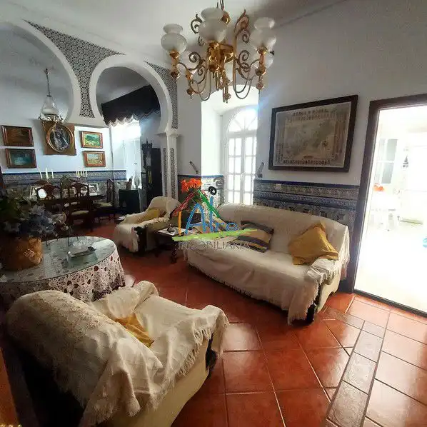 Sala de estar de Casa adosada en venta en Cala con Terraza, Trastero y Amueblado
