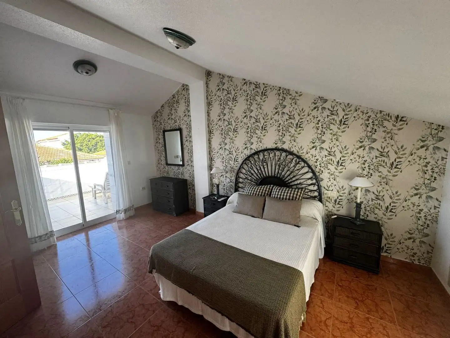 Dúplex amb jardí en venda a Torre de la Horadada, imagen 6