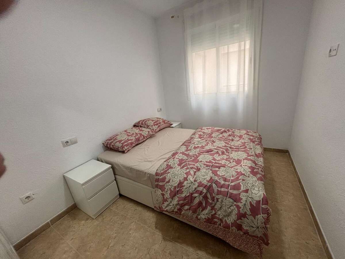 Flat to share in diamante, 15, La Gangosa