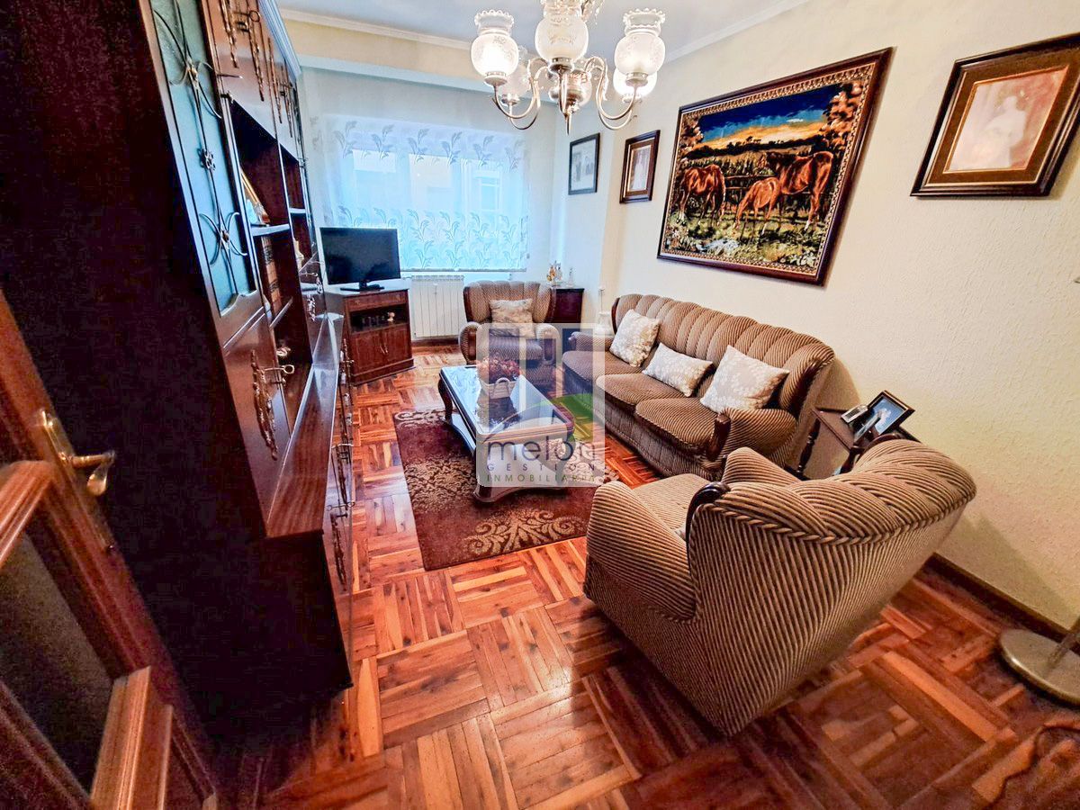 Sala d'estar de Pis en venda en Burgos Capital