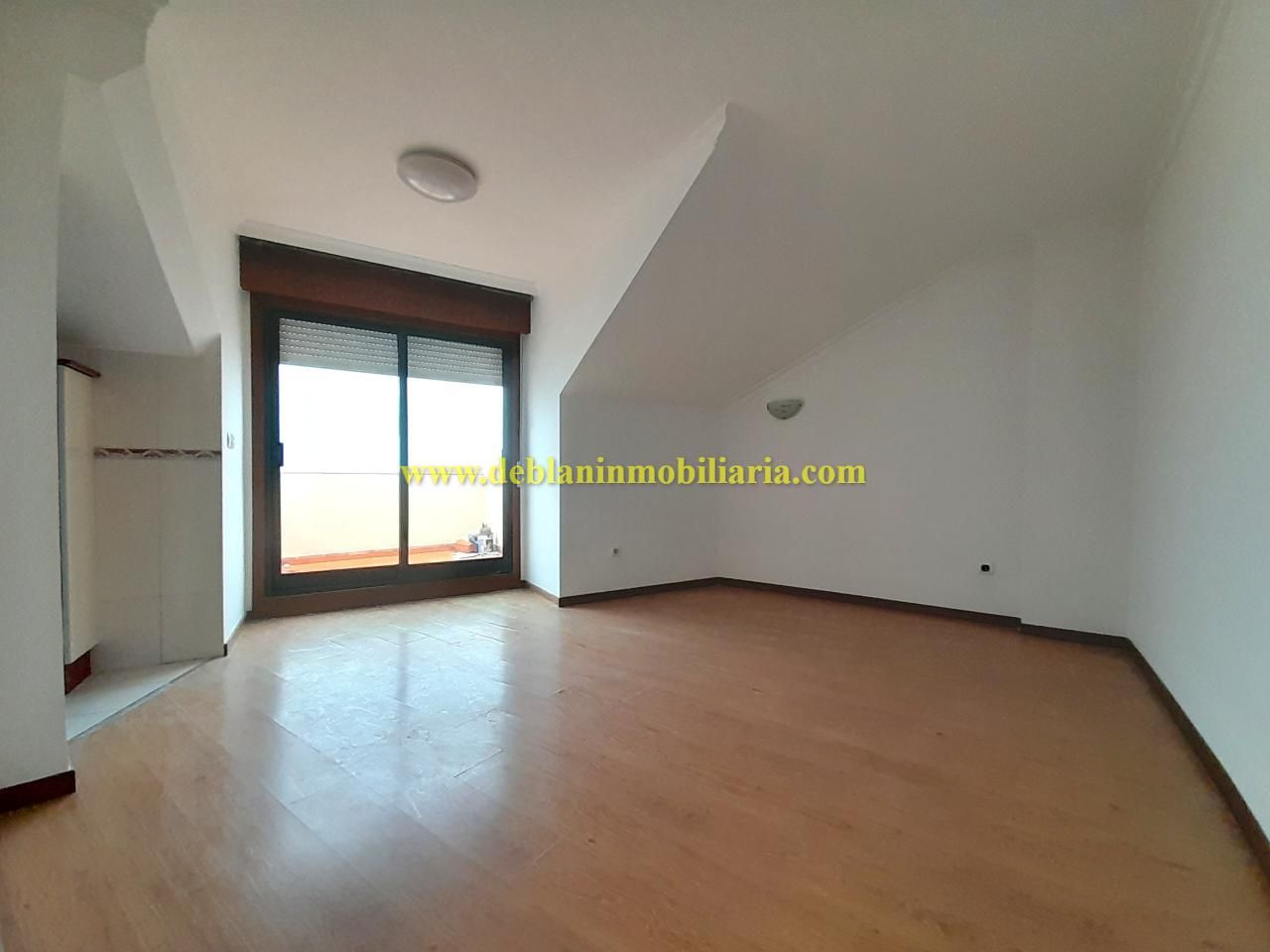 Bedroom of Flat for sale in Tomiño  with Terrace