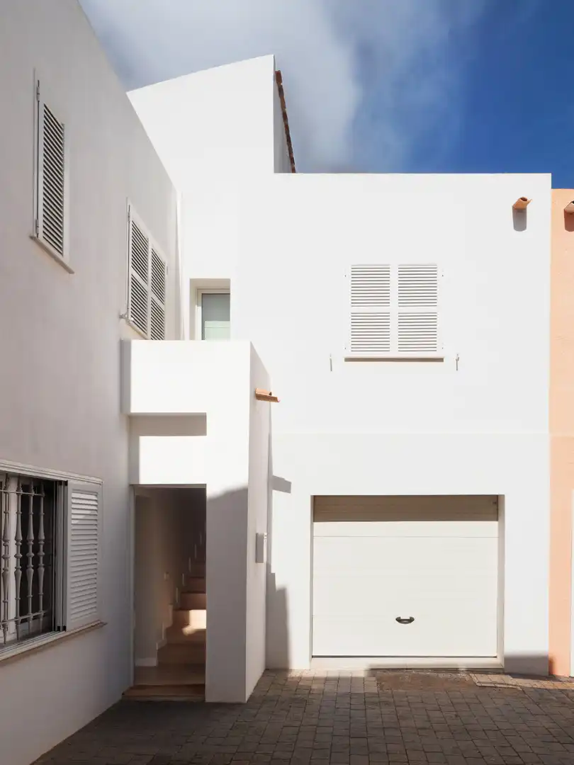 Casa aparellada amb piscina en venda a Portals Nous, imagen 26