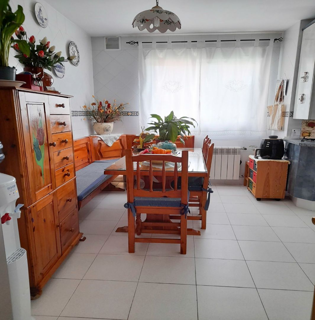 Comedor de Casa adosada en venta en Batres con Calefacción, Jardín privado y Terraza