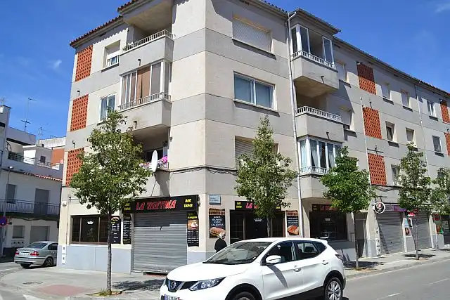 Wohnung zum Verkauf in ARENES (DE LES), Centre