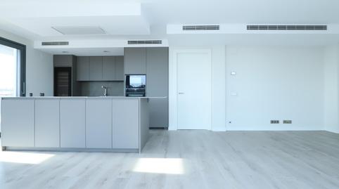 Foto 3 de Àtic en venda a Finestrelles, Barcelona