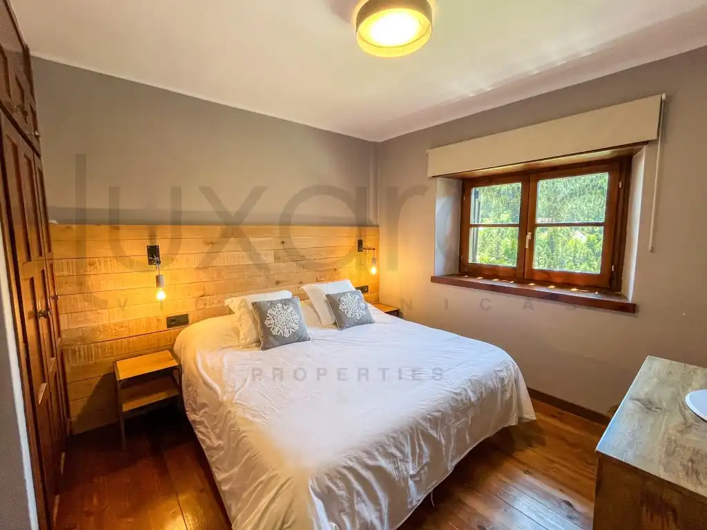 Dormitori de Apartament en venda en Naut Aran