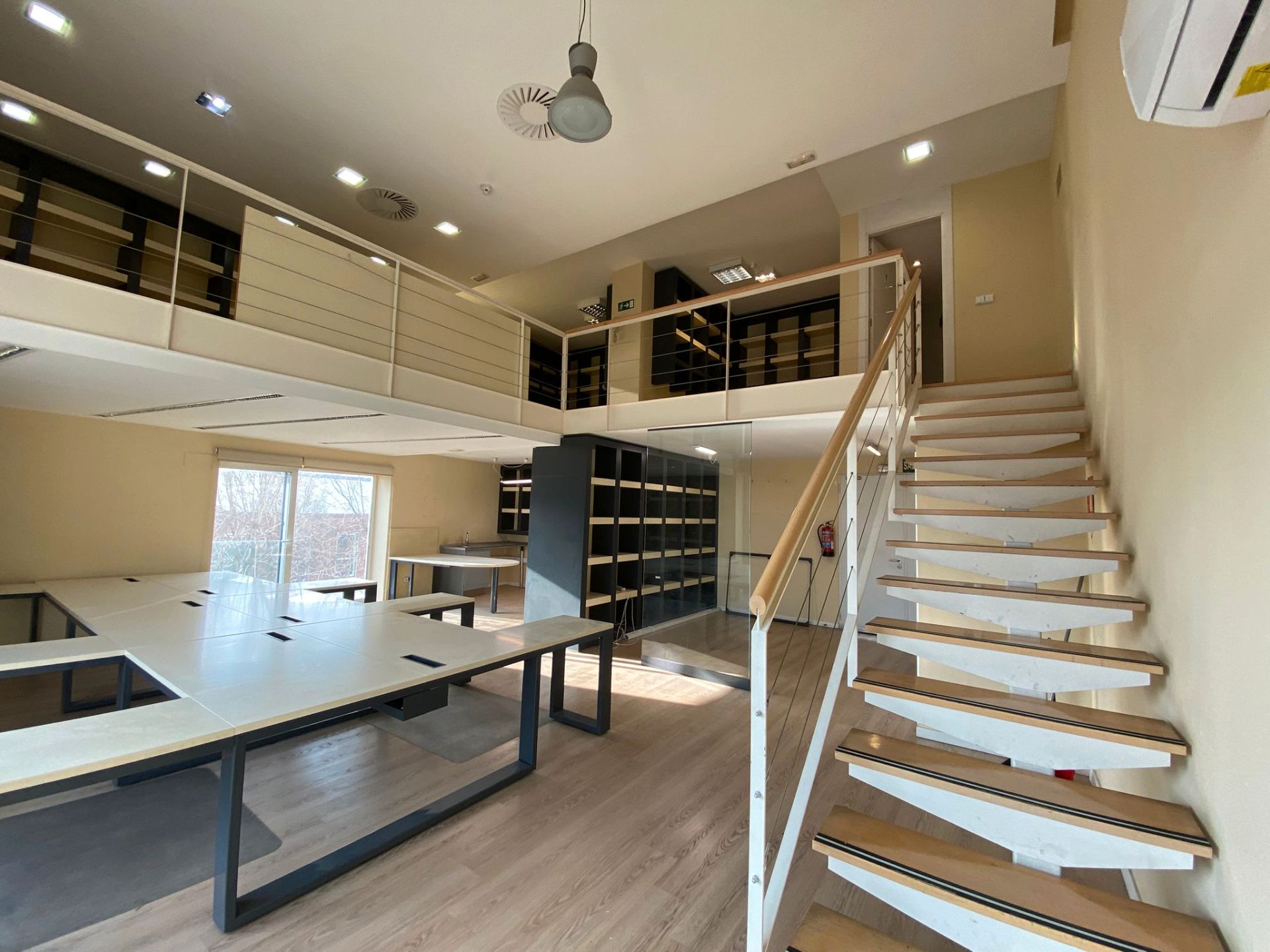 Office for sale in  Madrid Capital  with Air Conditioner, Heating and Furnished
