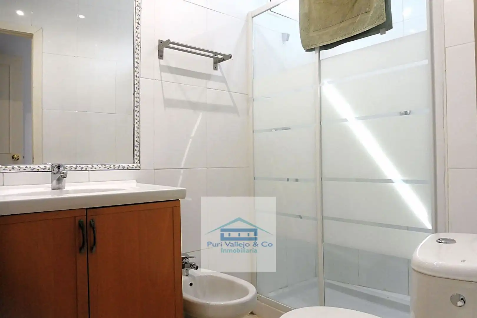 Baño de Piso en venta en Córdoba con Aire acondicionado, Trastero y TV