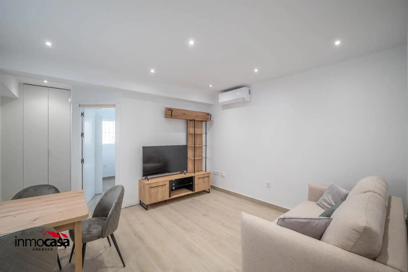 Flat for sale in Granada