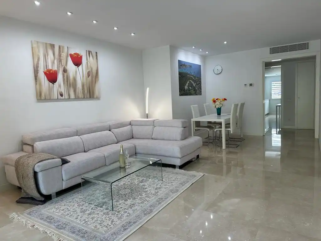 Apartament amb piscina en venda a Portals Nous, imagen 2