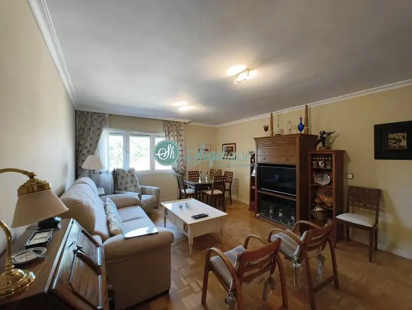 Flat with lift for sale in Ezequiel González - Conde de Sepúlveda, imagen 2