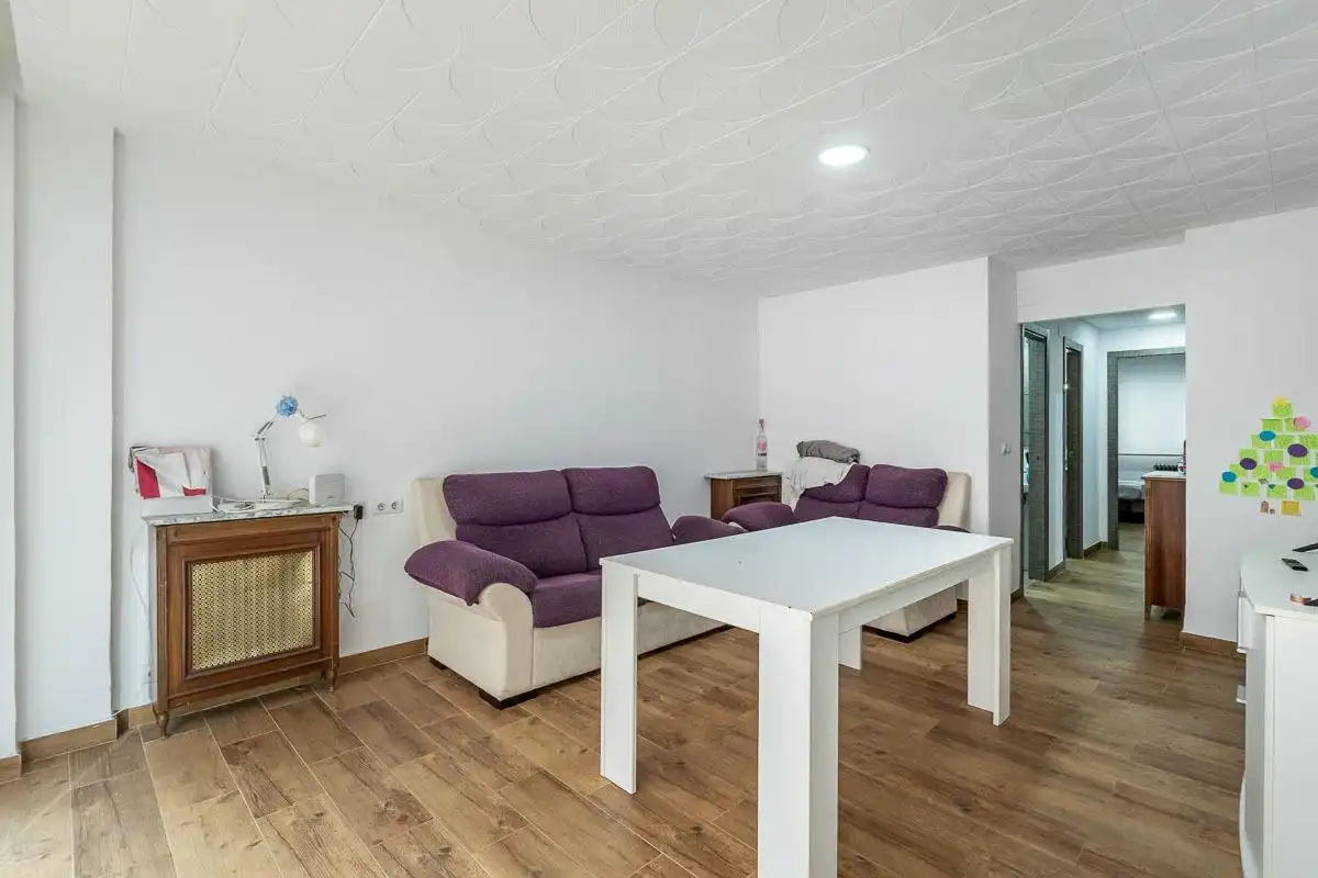 Living room of Flat for sale in Granada  with Heating and Terrace