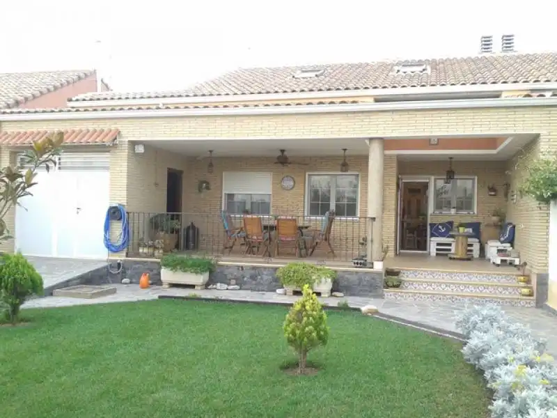 Casa o chalet en venta en Calle Moncayo, Lucena de Jalón