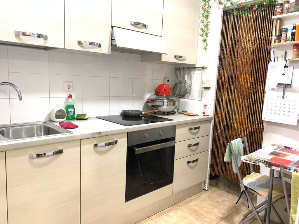 Cuina de Planta baixa en venda en L'Hospitalet de Llobregat