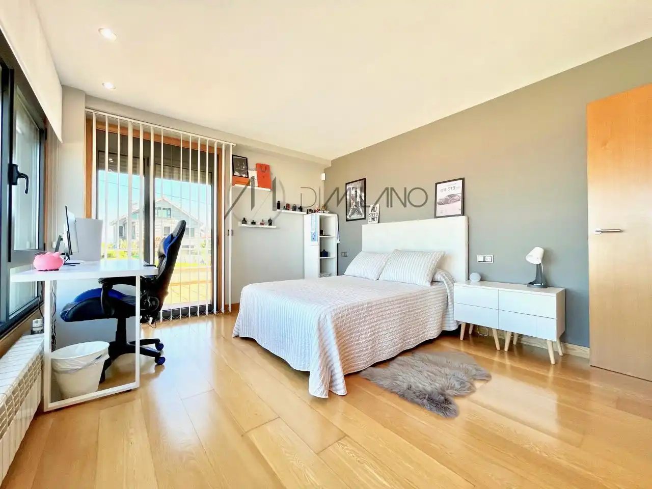 Bedroom of Houses for sale in Vigo   with Heating, Private garden and Terrace