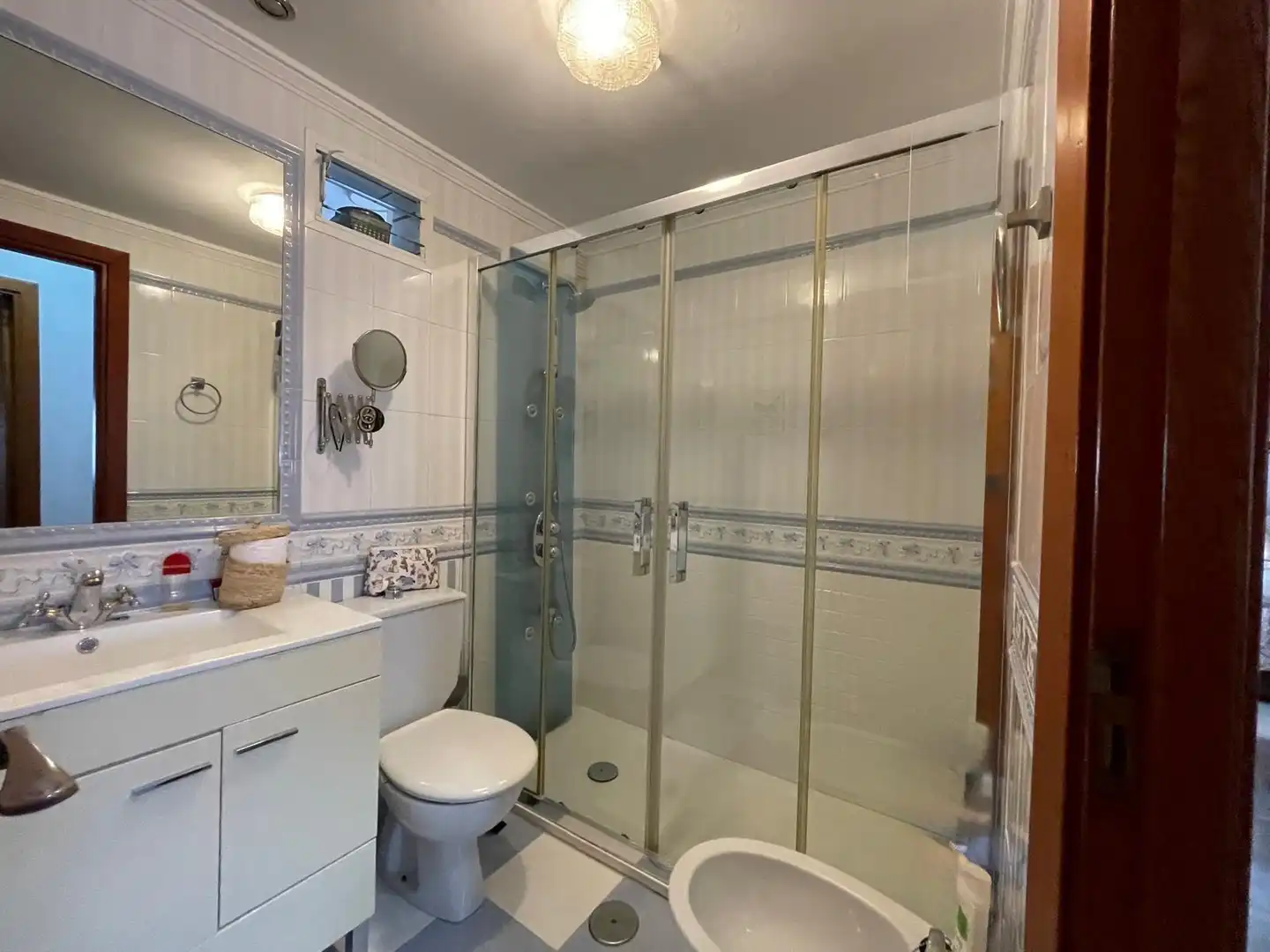 Baño de Piso en venta en Algeciras