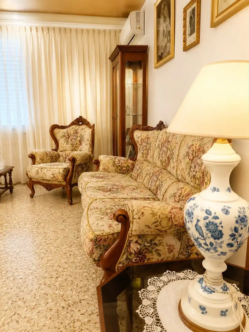 Sala d'estar de Casa o xalet en venda en Albal amb Aire condicionat, Calefacció i Terrassa
