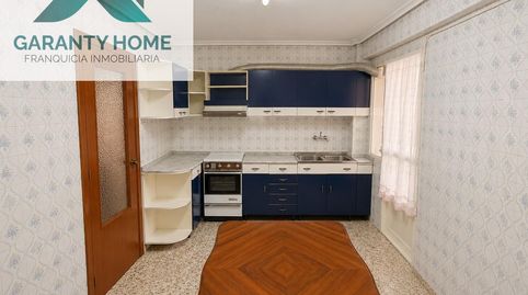 Foto 4 de Piso en venta en Martos, Jaén