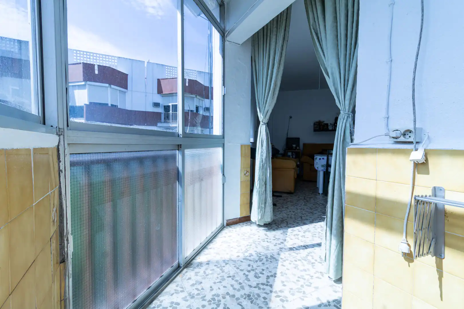 Flat for sale in Sevilla  with Air Conditioner, Heating and Furnished