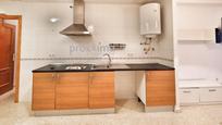 Kitchen of Flat for sale in  Sevilla Capital  with Air Conditioner