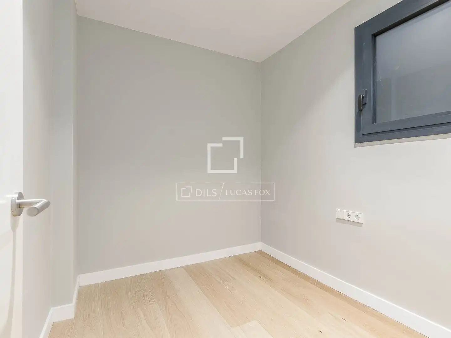 Habitación de Piso en venta en Barcelona con Aire acondicionado, Calefacción y Terraza