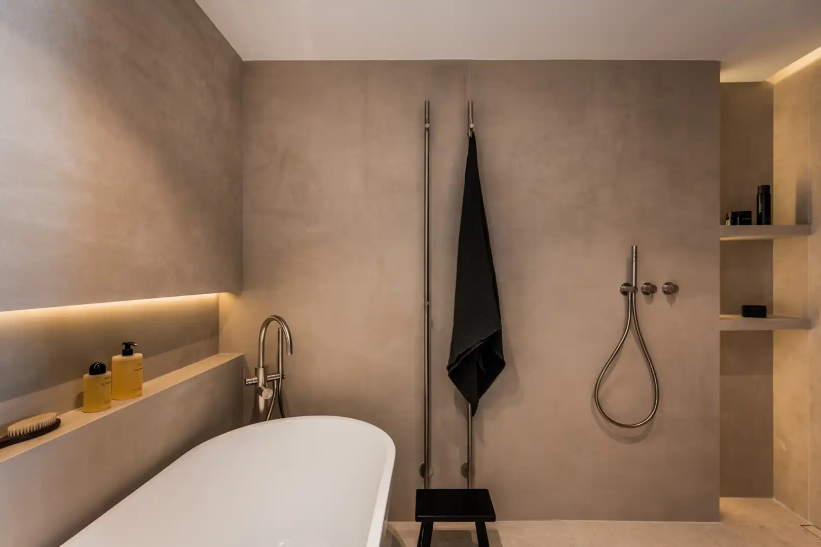 Bathroom of Ground floor for sale in Nueva Andalucía